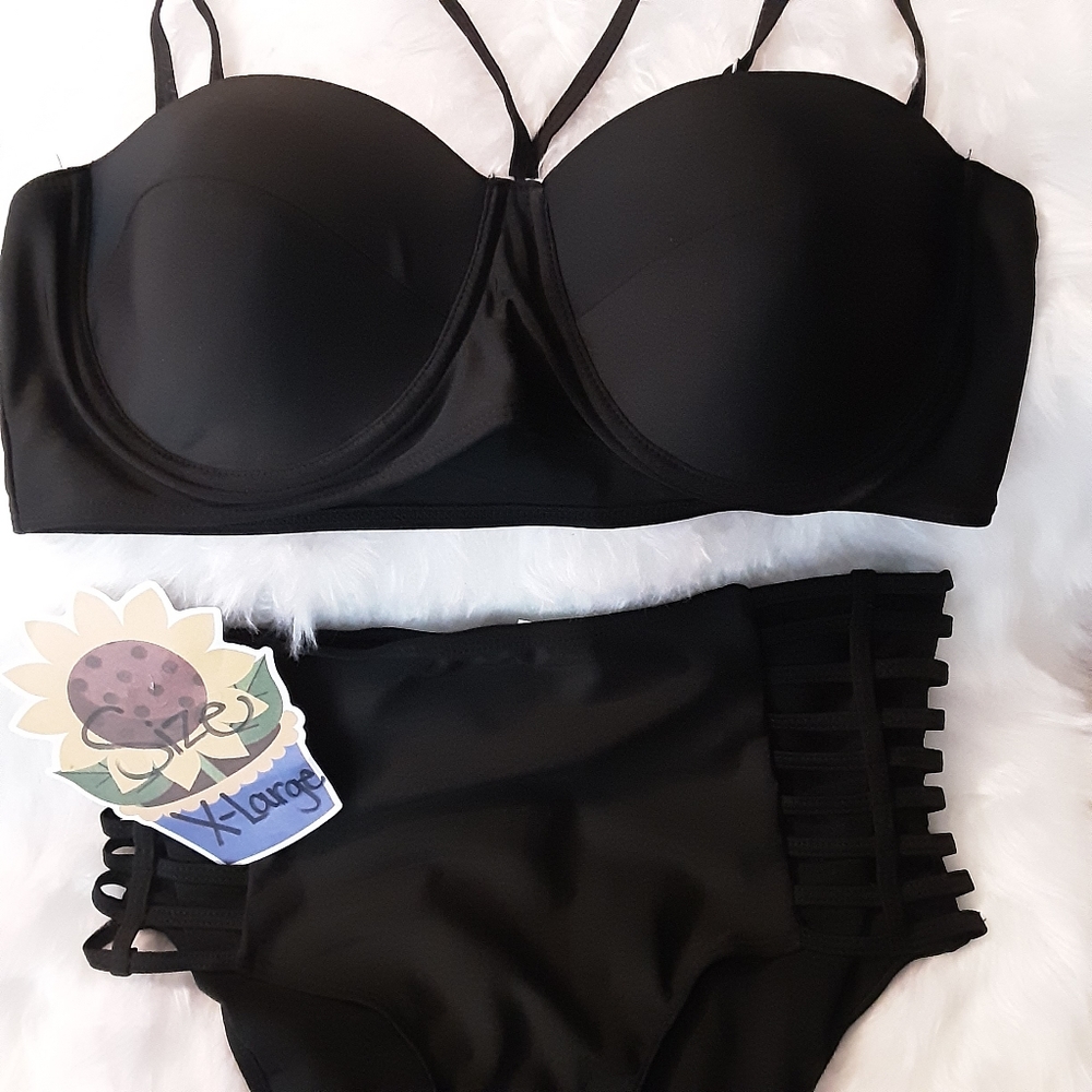 Four Bikini Bundle Set - Picture 3 of 4